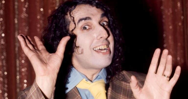 De marginado a leyenda inquietante: quién fue Tiny Tim, la voz que domina los videos de terror en TikTok