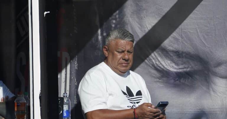 Claudio Chiqui Tapia en shock: se vienen más malas noticias y el Gobierno las agita