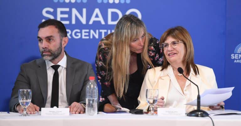 Otro revés para el Gobierno en el Congreso: sin apoyo, el debate de la reforma laboral pasa a febrero