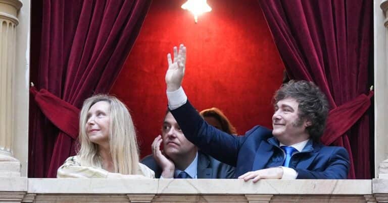 Milei dio aire a las vacaciones del Gabinete: viajes al exterior y fin de semana en la playa