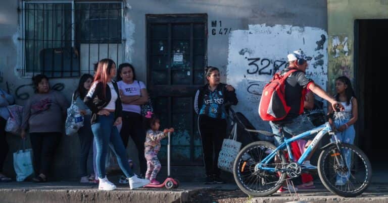 El desempleo en la Ciudad se mantuvo en el 6,3% en el tercer trimestre, pero es superior al de hace dos años