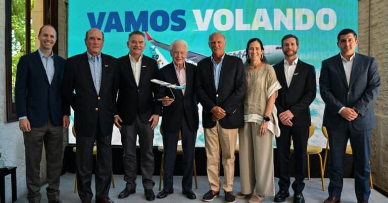 Otra aerolínea low cost que opera en el país quiere salir a cotizar en la Bolsa