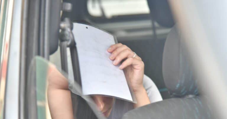 ¿Pacto de silencio?: la tesorera de la financiera ligada a Chiqui Tapia cambió dos veces de abogado y se negó a declarar