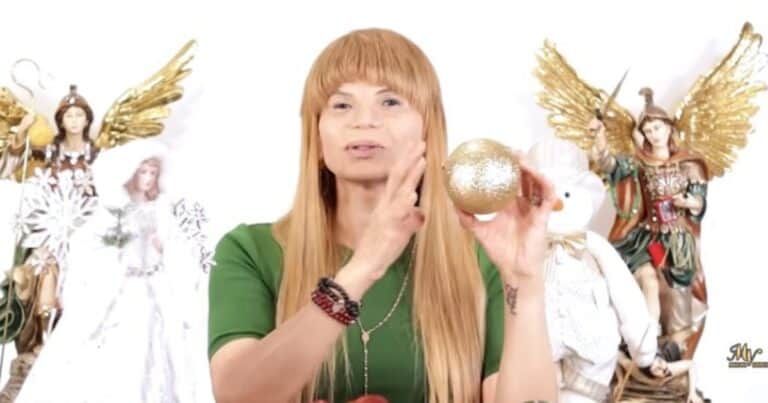 Mhoni Vidente revela los colores del Pinito de Navidad y qué ritual hacer para atraer salud y riqueza este 8 de diciembre
