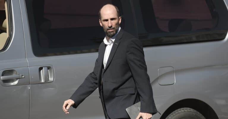 Adorni desplazó a Rolandi como vicejefe de Gabinete y cobra fuerza la posible salida de Sergio Neiffert de la SIDE