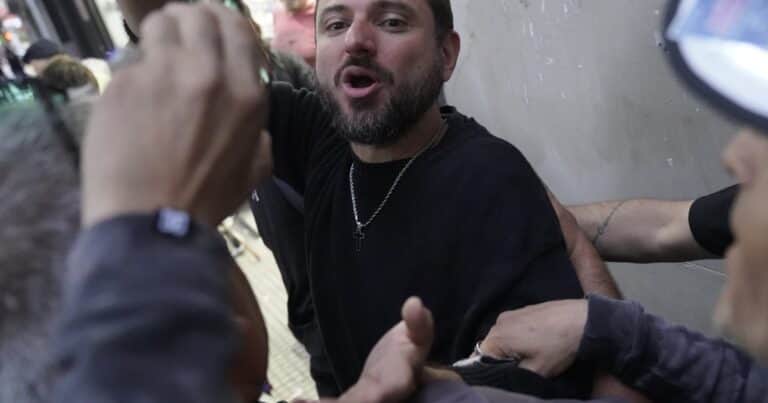 «El jarrón chino de la interna»: Grabois, en el centro de las quejas del PJ tras la pelea con La Cámpora en Quilmes