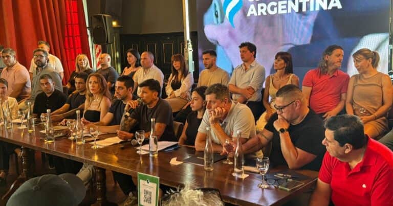 Un ex volante de Boca, un jefe de la CGT y hasta libertarios: quienes integran el espacio que impulsa al pastor Dante Gebel como candidato a presidente