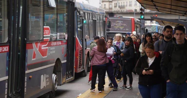 La OCDE recortó la proyección de crecimiento de la Argentina para 2026 y subió la de inflación