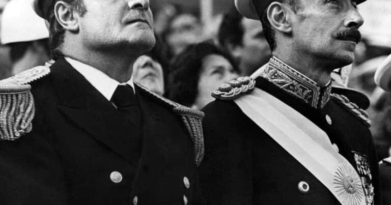 A 40 años de la condena a Videla y Massera: el día final del juicio a las Juntas y el horror de Borges que dijo “siento que he salido del infierno”