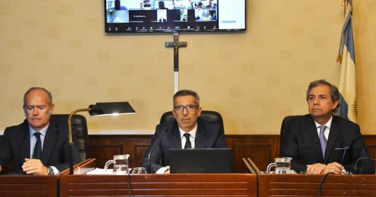 Juicio por el caso Cuadernos: el Tribunal evalúa hacer tres audiencias semanales y pasar a presencialidad