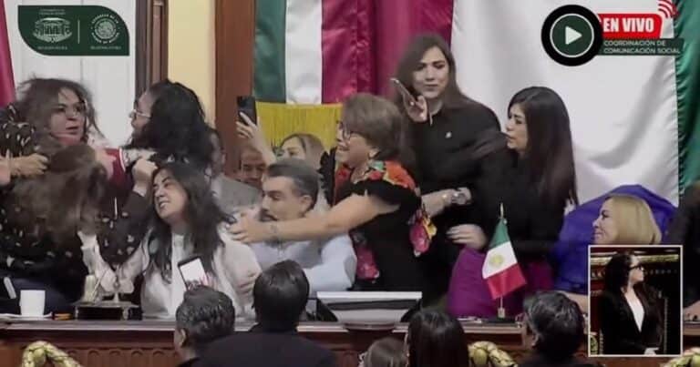 Caos en el Congreso de la Ciudad de México: legisladoras se agarran a golpes de puño y tiradas de pelo