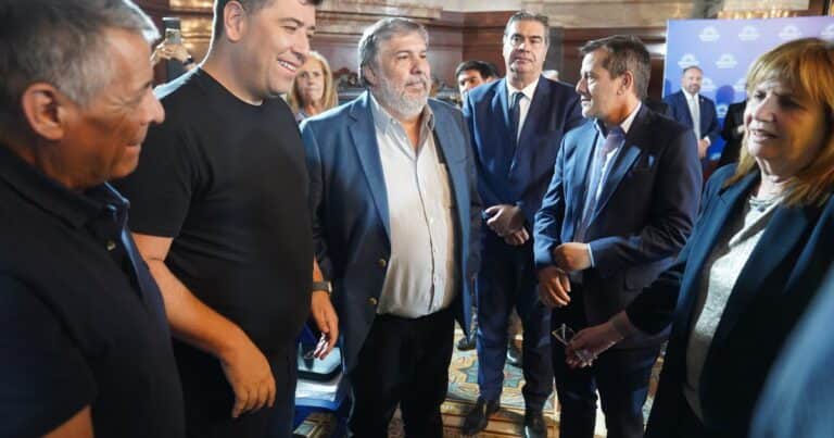 La división del PJ en el Senado potenció la desconfianza interna y encendió las alarmas de cara al debate por la reforma laboral