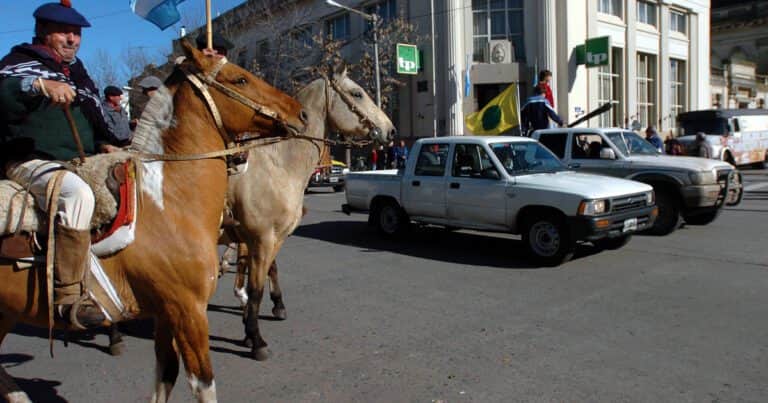 Alivio impositivo en Córdoba y fuerte repudio a la idea de cobrar impuesto al metano bovino en Buenos Aires