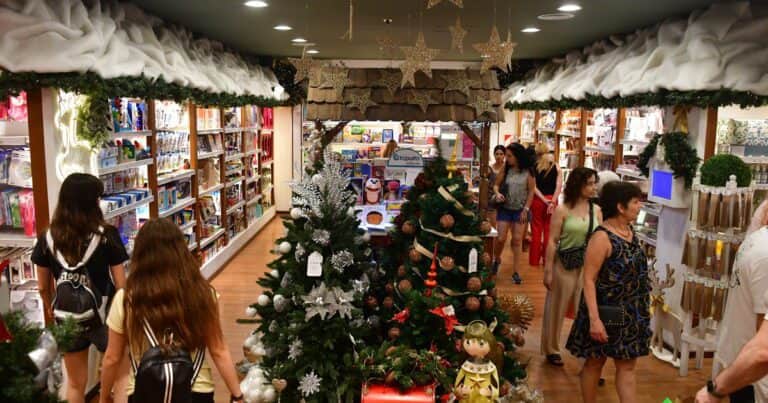 Papá Noel, más generoso: las ventas de los comercios crecieron 1,3% en comparación con la Navidad pasada