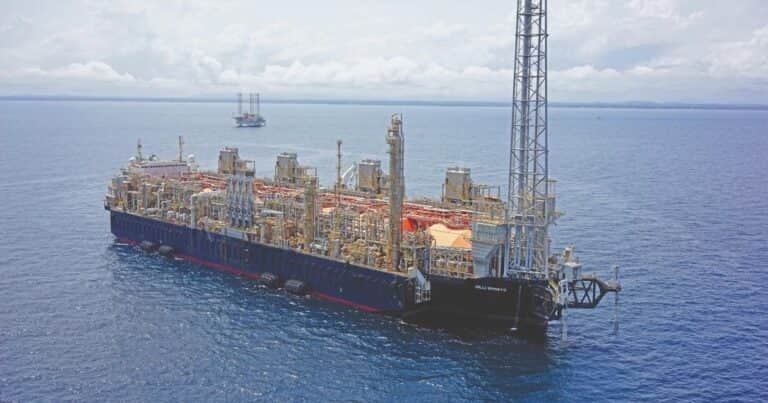Camuzzi anuncia el tercer proyecto para exportar gas por barco y negocia con Kicillof instalarse en la provincia de Buenos Aires