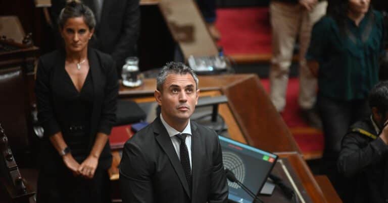 Javier Milei y sus medidas, EN VIVO: juran los nuevos diputados y el Gobierno celebra que se convertirá en la primera minoría