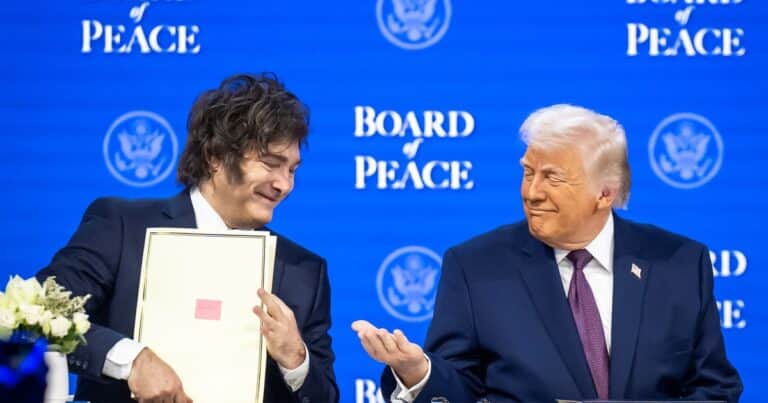 Javier Milei en Davos, EN VIVO: el Presidente firmó el documento fundador del Consejo de la Paz impulsado por Donald Trump