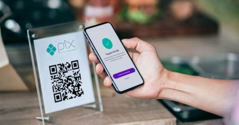 Los 3 negocios de la semana: la pelea financiera se trasladó a Brasil, salió la primera tarjeta cripto y la apuesta minera para salir a los mercados