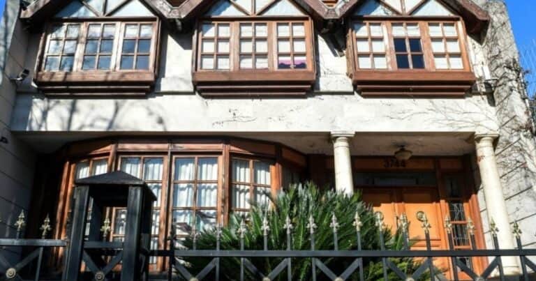 Subastaron en más de US$ 670 mil la casona de Villa Devoto de Daniel Muñoz, ex secretario privado de Néstor Kirchner