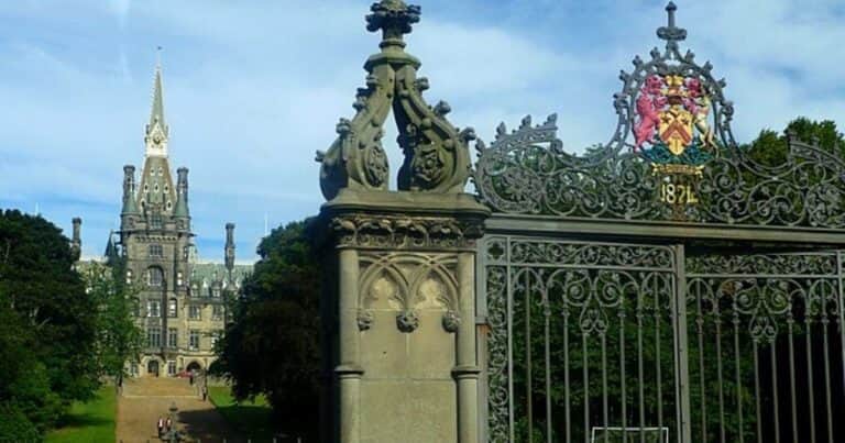 Escocia: una prestigiosa escuela reconoció que sus alumnos estuvieron expuestos a décadas de abusos