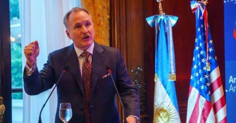 Sugestiva reunión de Lamelas con Santiago Caputo en medio de las gestiones del Gobierno por una visita de Marco Rubio al país