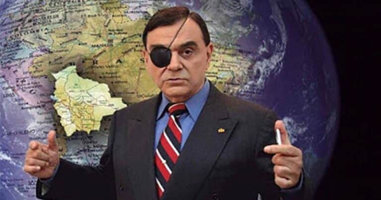 Murió Walter Martínez, el periodista asociado al chavismo que conducía con un parche en un ojo