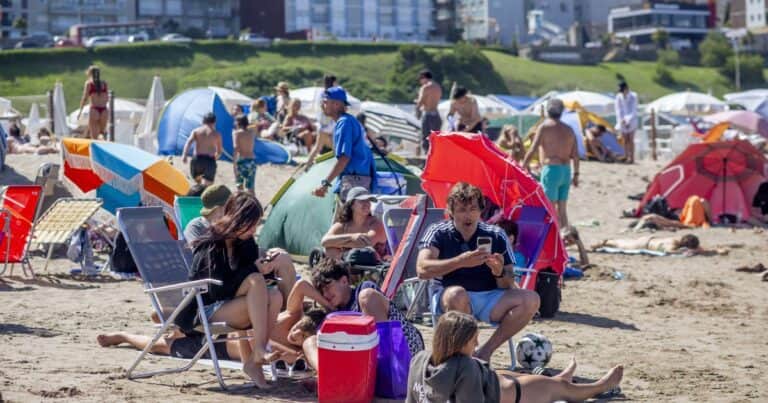 Claves para evitar intoxicaciones alimentarias en las vacaciones de verano 2026