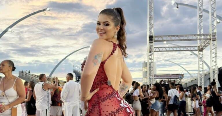 Miss Bumbum revela que fue hospitalizada por pegarse la ropa interior con pegamento para metales: «Fue agotador»