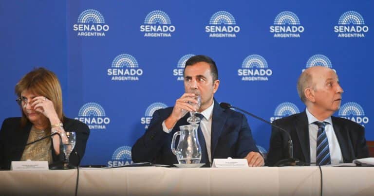 Un grupo de cámaras pide sacar de la reforma laboral la eliminación de los aportes obligatorios de las empresas