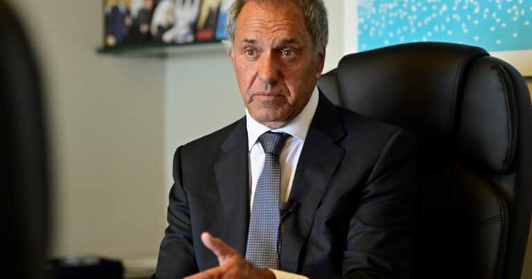 La insólita respuesta de Daniel Scioli cuando le preguntaron por las denuncias de corrupción contra «Chiqui» Tapia y Toviggino