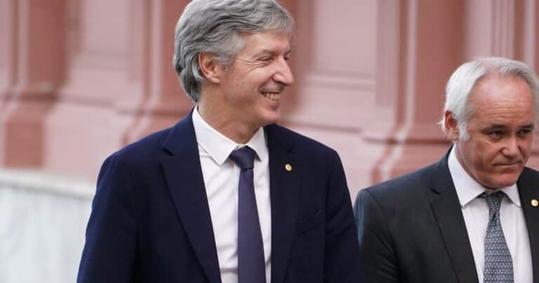 El Banco Central mantiene su nueva estrategia para sumar dólares: compró más de US$ 100 millones en dos días