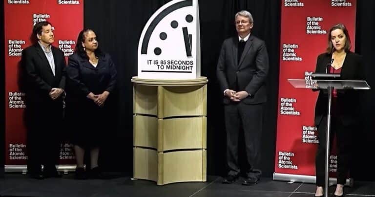 Reloj del Juicio Final 2026: científicos anuncian que quedan 85 segundos para el apocalipsis