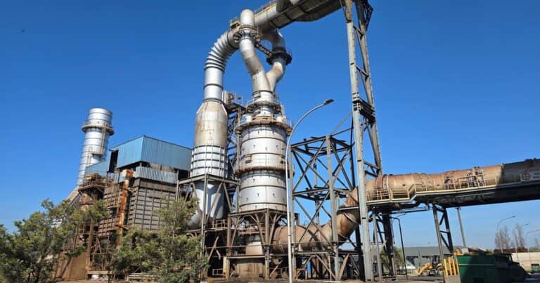 ¿Jaque mate? 20 de los mayores rubros industriales acorralados por las importaciones