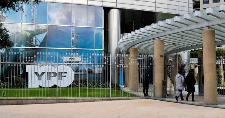 Juicio por YPF en Nueva York: pidieron el desacato para la Argentina y el Gobierno apelará