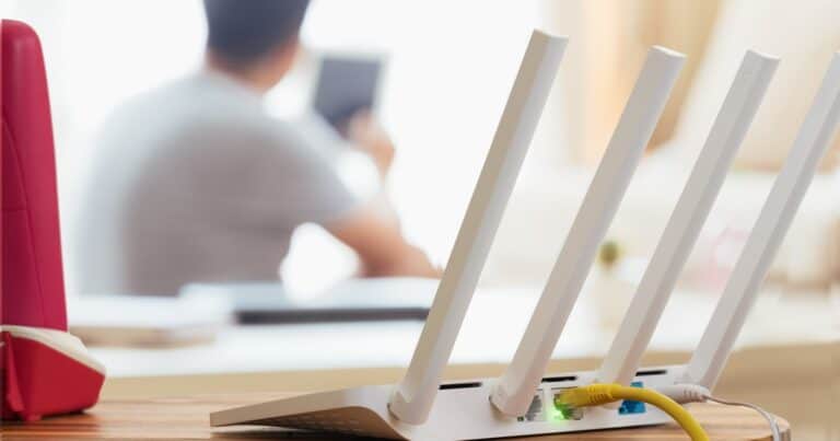 Wi-Fi: por qué conviene usar un router propio y no depender del módem de la empresa