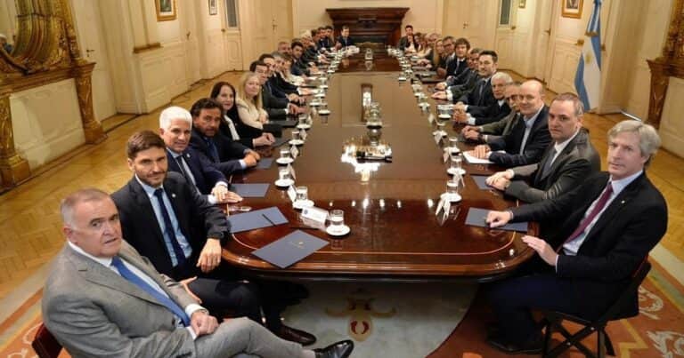 La inflación, coleando y con federalismo mileísta