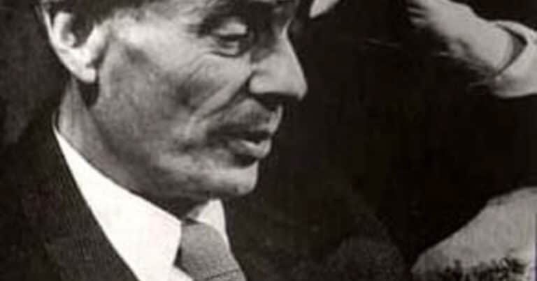 La frase de hoy, Aldous Huxley: «La experiencia no es lo que te sucede, sino lo que haces con lo que te sucede»