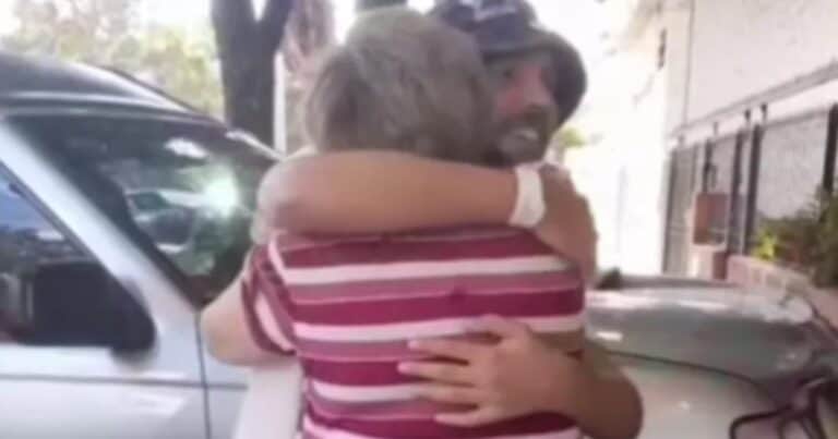 Luego de estar diez meses hospitalizado, Pablo Grillo regresó a su casa y se reencontró con su familia