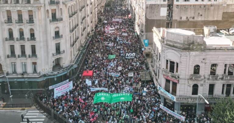 Extraordinarias: el Gobierno incluirá el financiamiento universitario en el temario