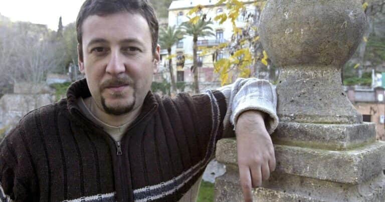 ‘Aurora Q.’: un falso policial que parodia al psicoanálisis lacaniano y a la academia