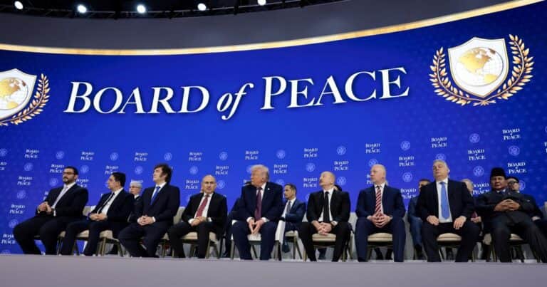 Milei viaja a Washington a la cumbre para Gaza: qué puede aportar la Argentina al proyecto de Trump