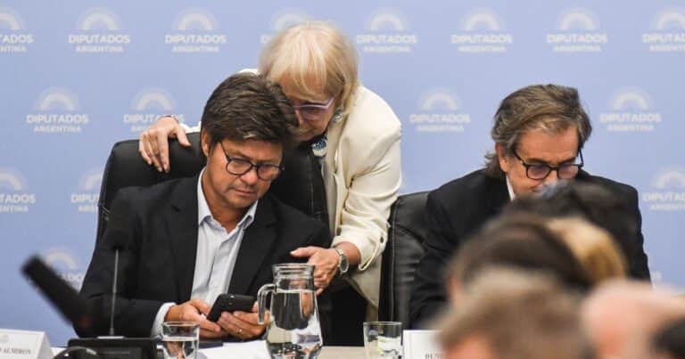 Reforma Laboral: el oficialismo pidió la sesión en Diputados tras bajar el polémico artículo por las licencias