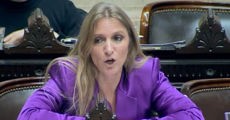 El bloque libertario pidió la expulsión de la diputada kirchnerista Florencia Carignano