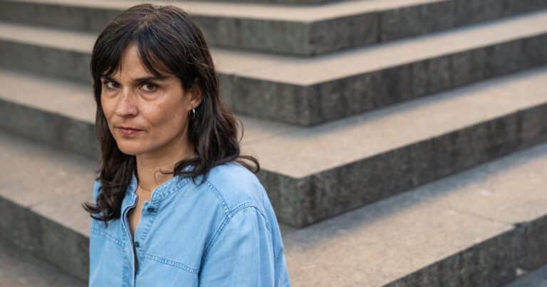 Carolina Sanín: «Un texto literario dicta su propia ley»