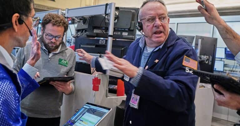 Wall Street aún calibra el impacto de la Inteligencia Artificial y los principales índices caen ante el temor por una «burbuja»