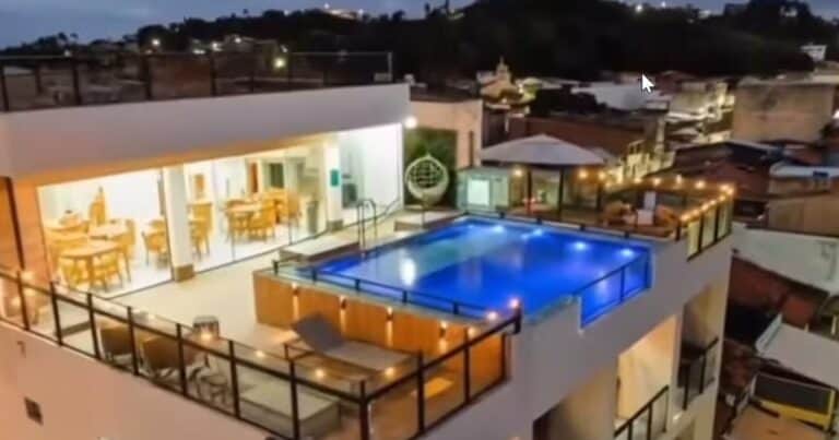 Conmoción en Brasil: una madre y su hijo mueren en una piscina por culpa de una guirnalda de luces
