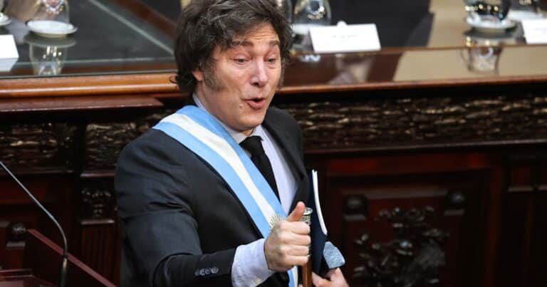 Milei dio vuelta el Congreso, tiene casi asegurado el quórum en Diputados y acaricia los dos tercios del Senado