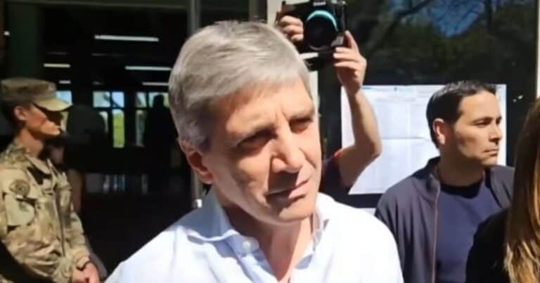 «Yo no compré nunca en mi vida ropa en Argentina», la confesión de Luis Caputo para hablar de los altos precios de la industria textil