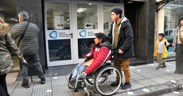 La justicia revocó el fallo que ordenó restituir las pensiones por discapacidad laboral