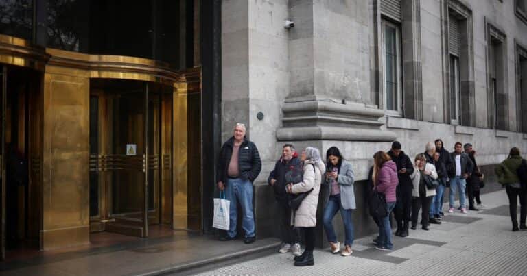 ¿Habrá bancos durante el paro general de la CGT?